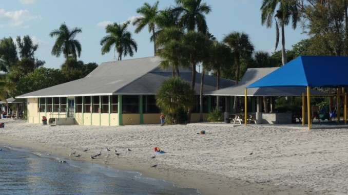 cape-coral-strand Cape Coral Strand