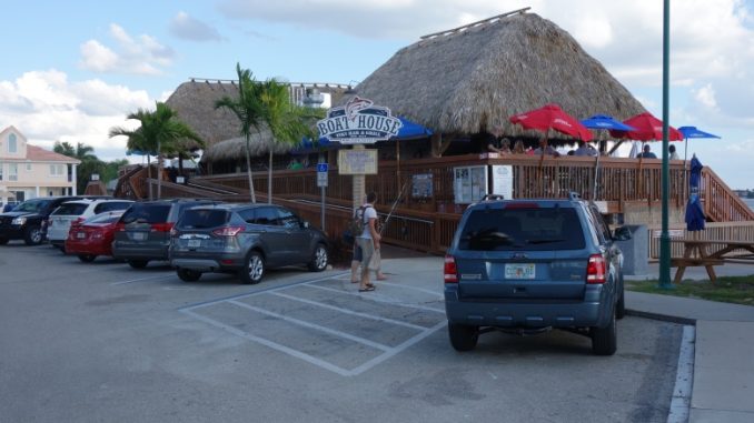 boat-house-tiki-bar-grill-cape-coral