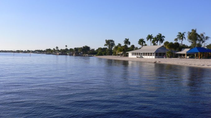 Cape Coral Strand und Meer